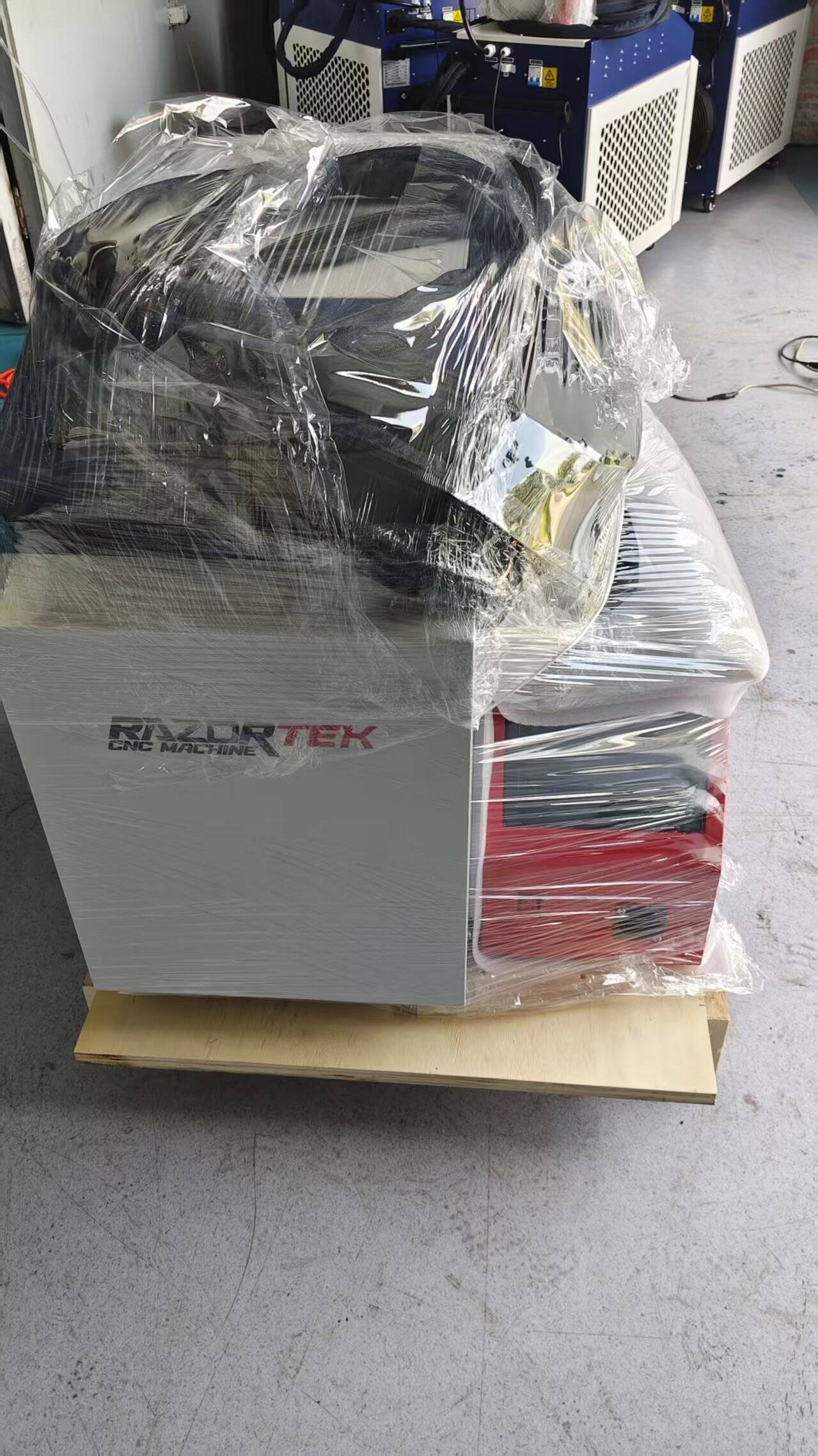 Industrial Handheld Laser Welding Machine - 2KW 3KW Wasserkühlung Suplaser 4in1 Industrielle